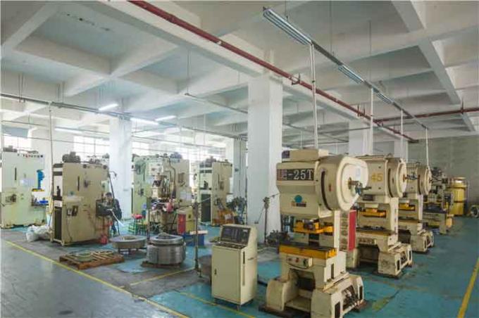 Xiamen METS Industry & Trade Co., Ltd factory production line 1