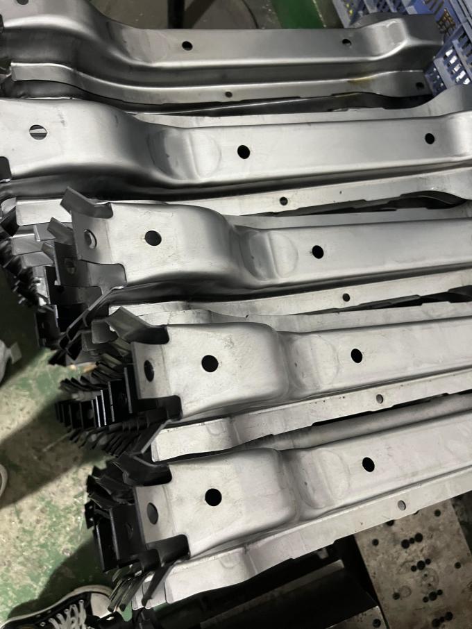 Custom high precision aluminum sheet metal manufacturing bending stamping parts 1